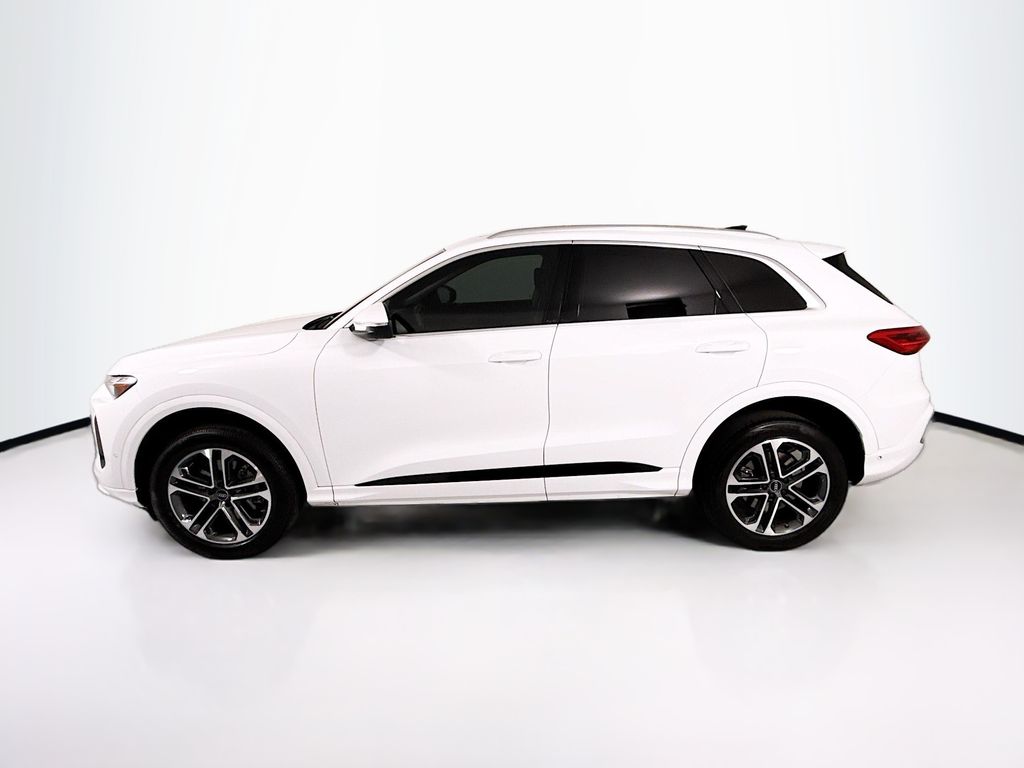 2025 Audi Q5 Premium - Photo 8