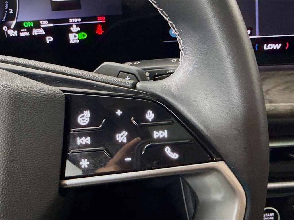 2025 Audi Q5 Premium - Photo 12
