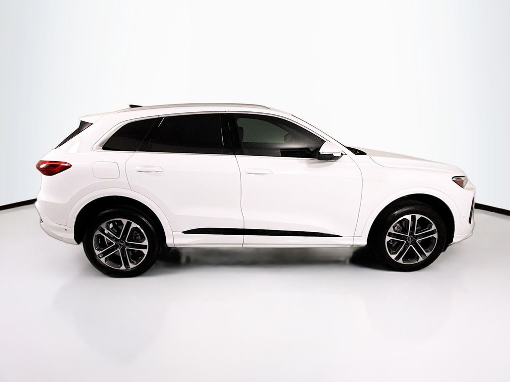 Used 2025 Audi Q5 2.0T Premium SUV