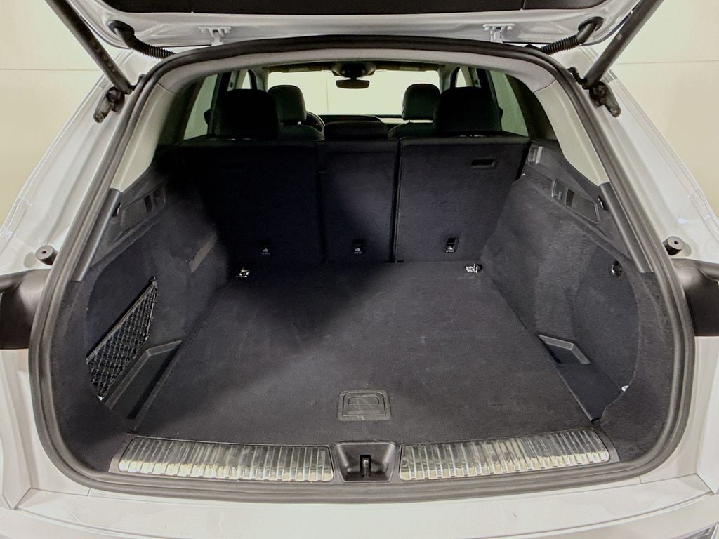 2025 Audi Q5 Premium - Photo 28