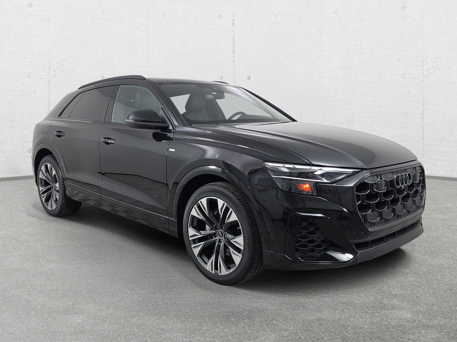2026 Audi Q8