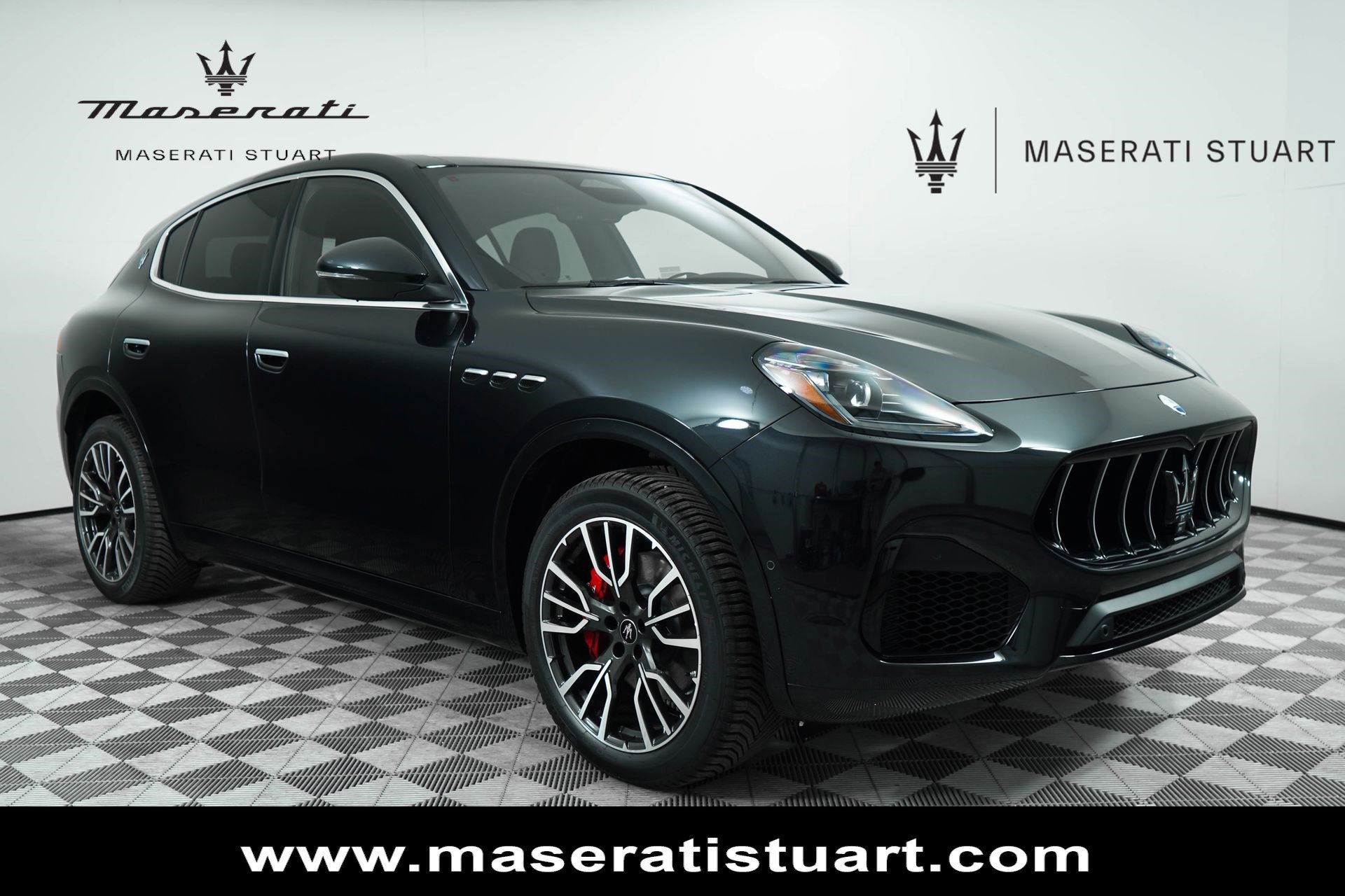 2025 Maserati Grecale Base