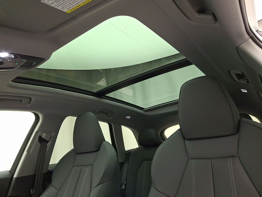2025 Audi New Q5 Premium Plus - Photo 9