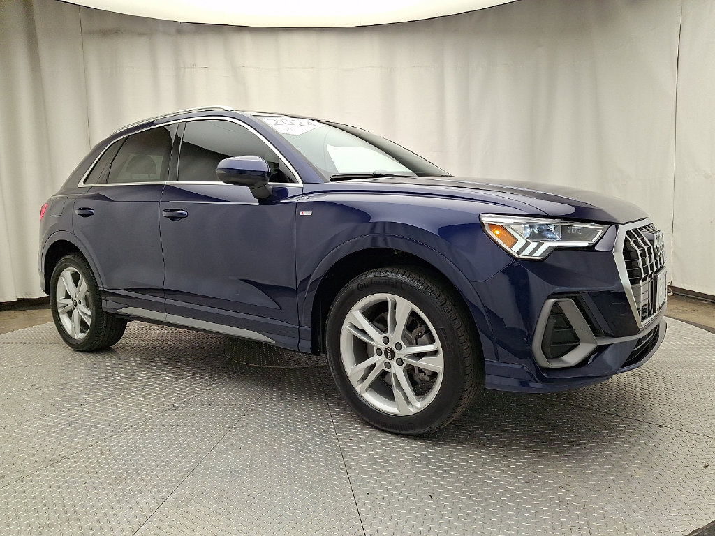 Used 2024 Audi Q3 Premium SUV