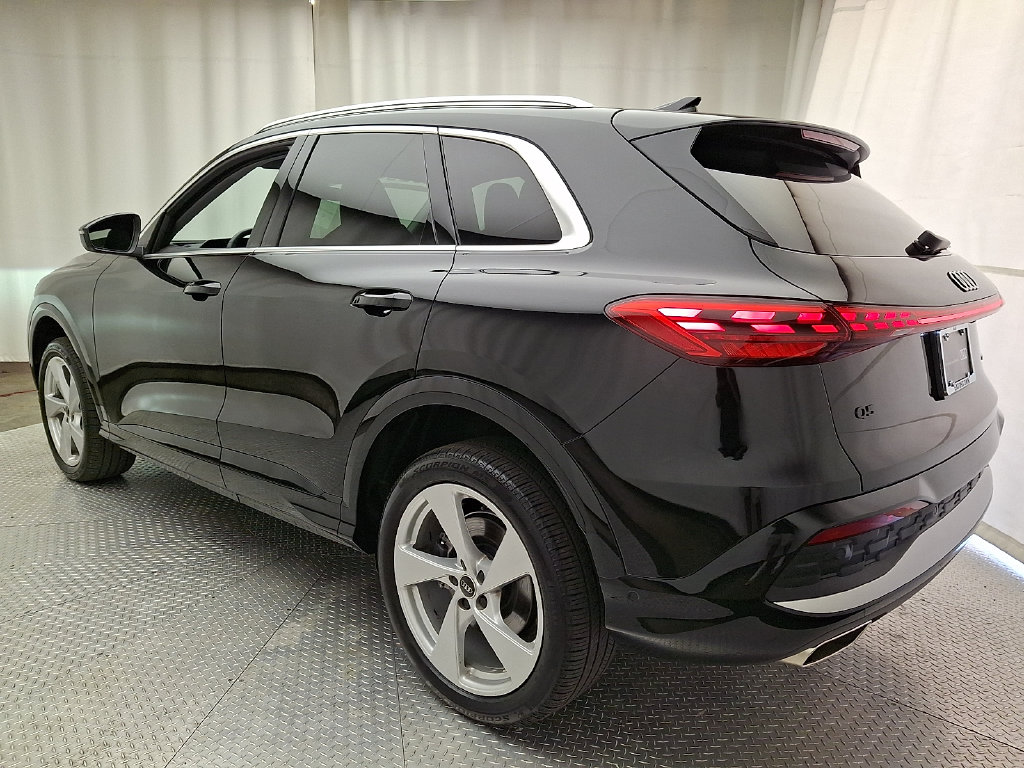 2025 Audi New Q5 Premium Plus - Photo 6