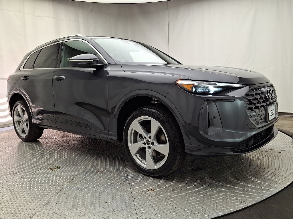 New 2026 Audi Q5 Premium Plus SUV