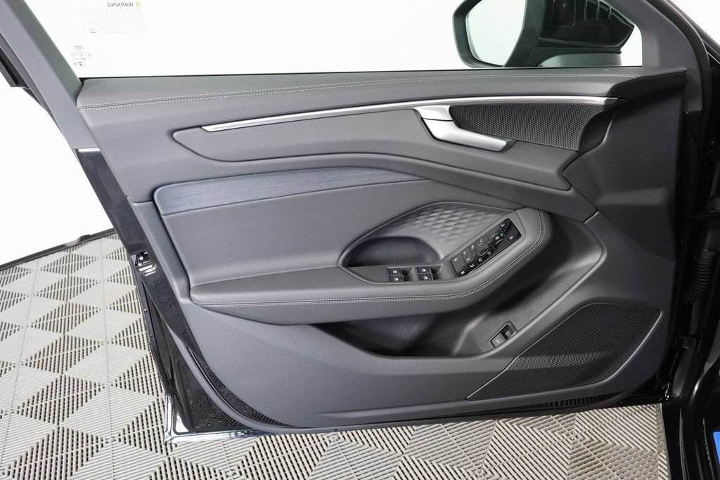 2026 Audi A6 Premium - Photo 7