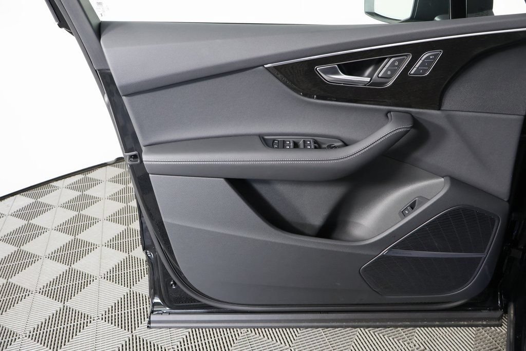 2026 Audi Q7 Premium Plus - Photo 7