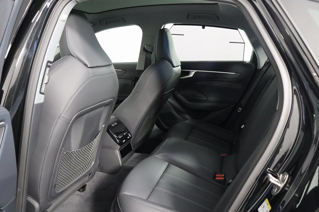 2026 Audi A6 Premium Plus - Photo 6