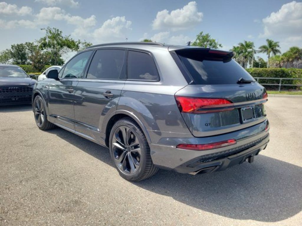 New 2026 Audi Q7 55 Premium SUV