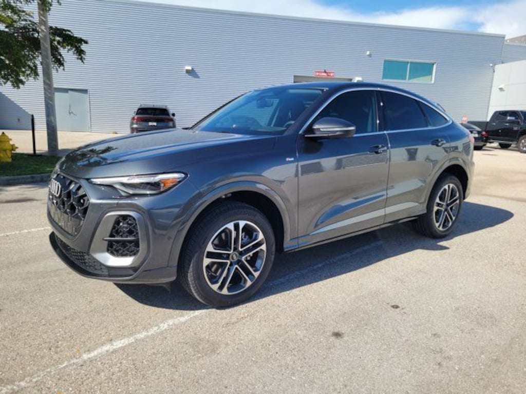 New 2026 Audi Q5 Premium Plus SUV