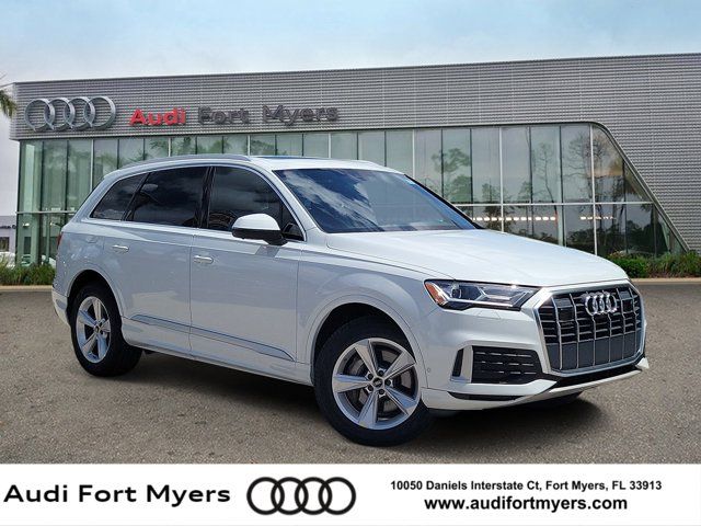 2023 Audi Q7 45 Premium SUV