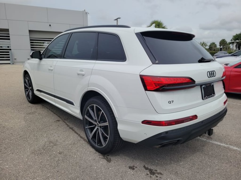 New 2026 Audi Q7 Premium Plus SUV