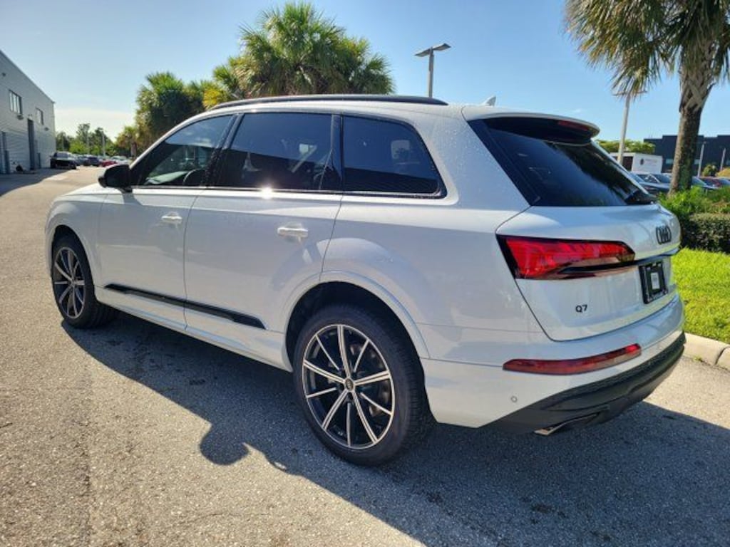 New 2026 Audi Q7 Premium Plus SUV