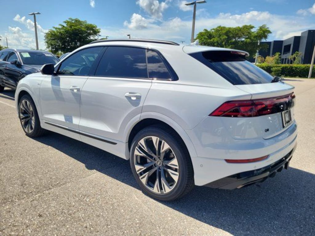 New 2027 Audi Q8 Prestige SUV
