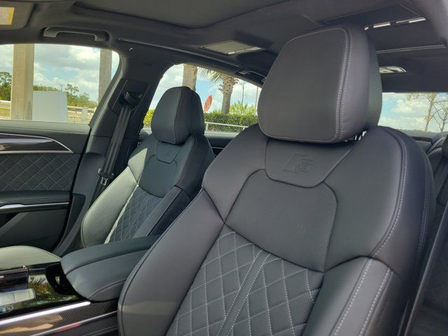 2026 Audi S8 Base - Photo 9