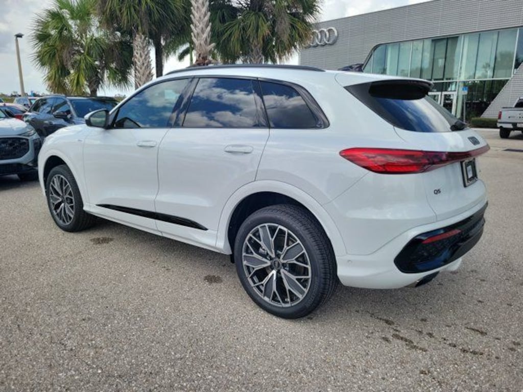 New 2026 Audi Q5 Premium Plus SUV