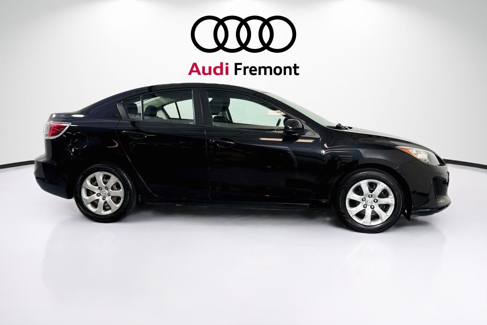 Used 2013 Mazda Mazda3 i SV Sedan
