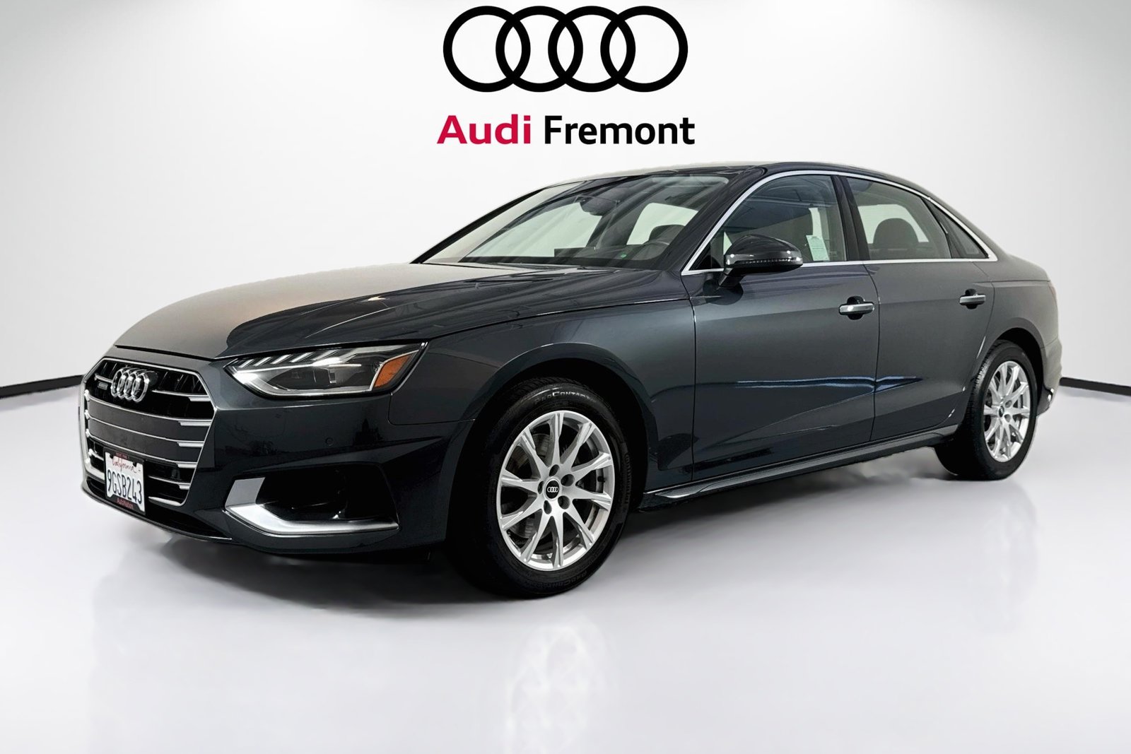  Audi A4 Sedan