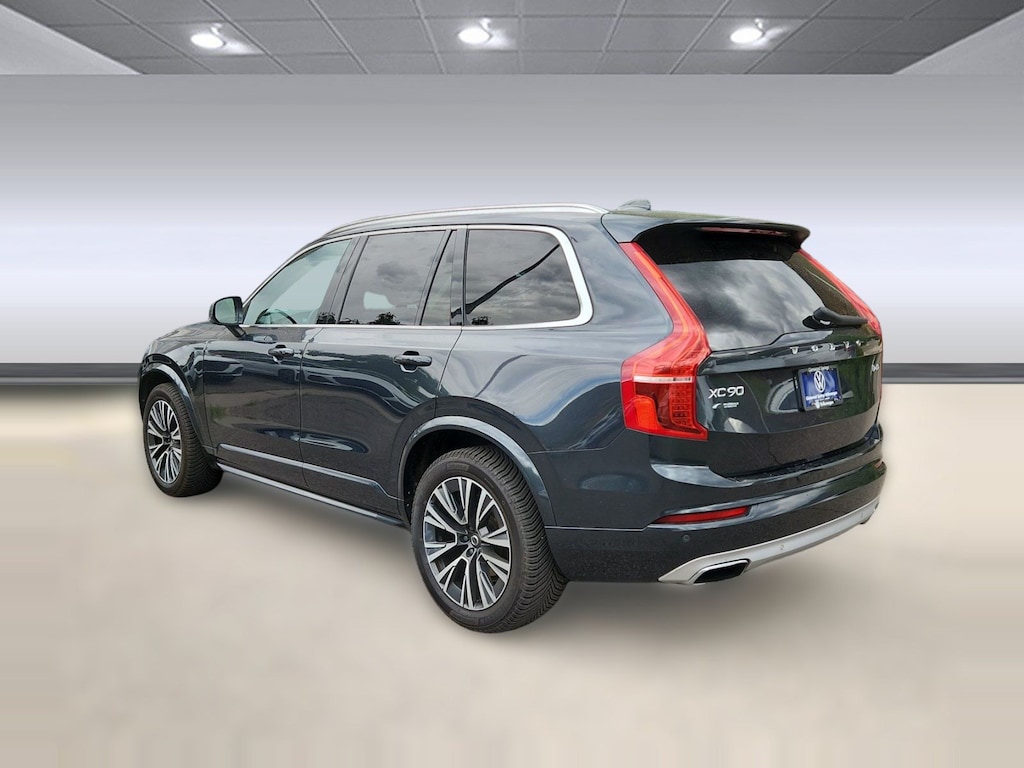 Used 2021 Volvo XC90 Momentum T6 AWD Momentum 7P