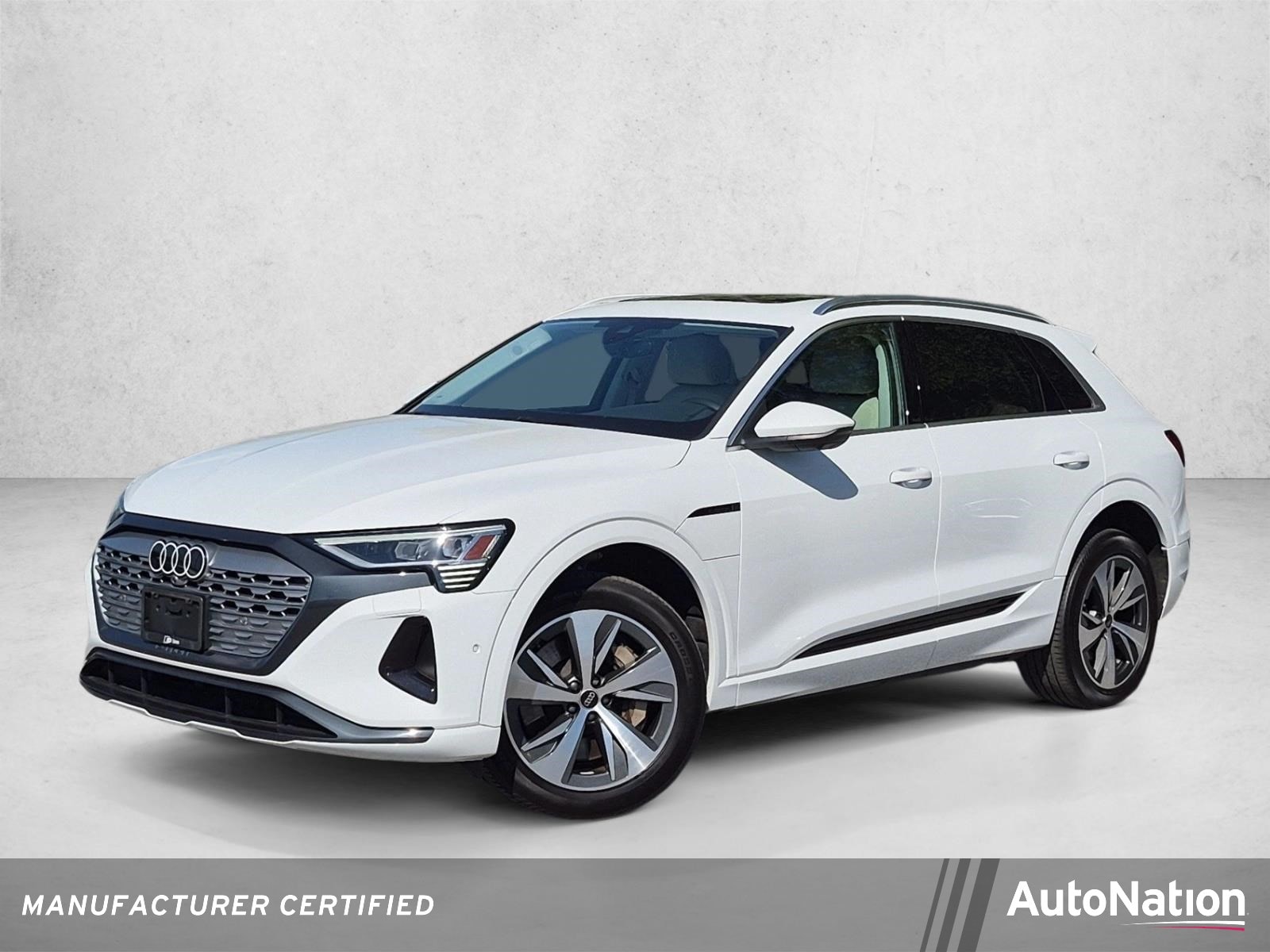 2024 Audi Q8 e-tron Premium Plus