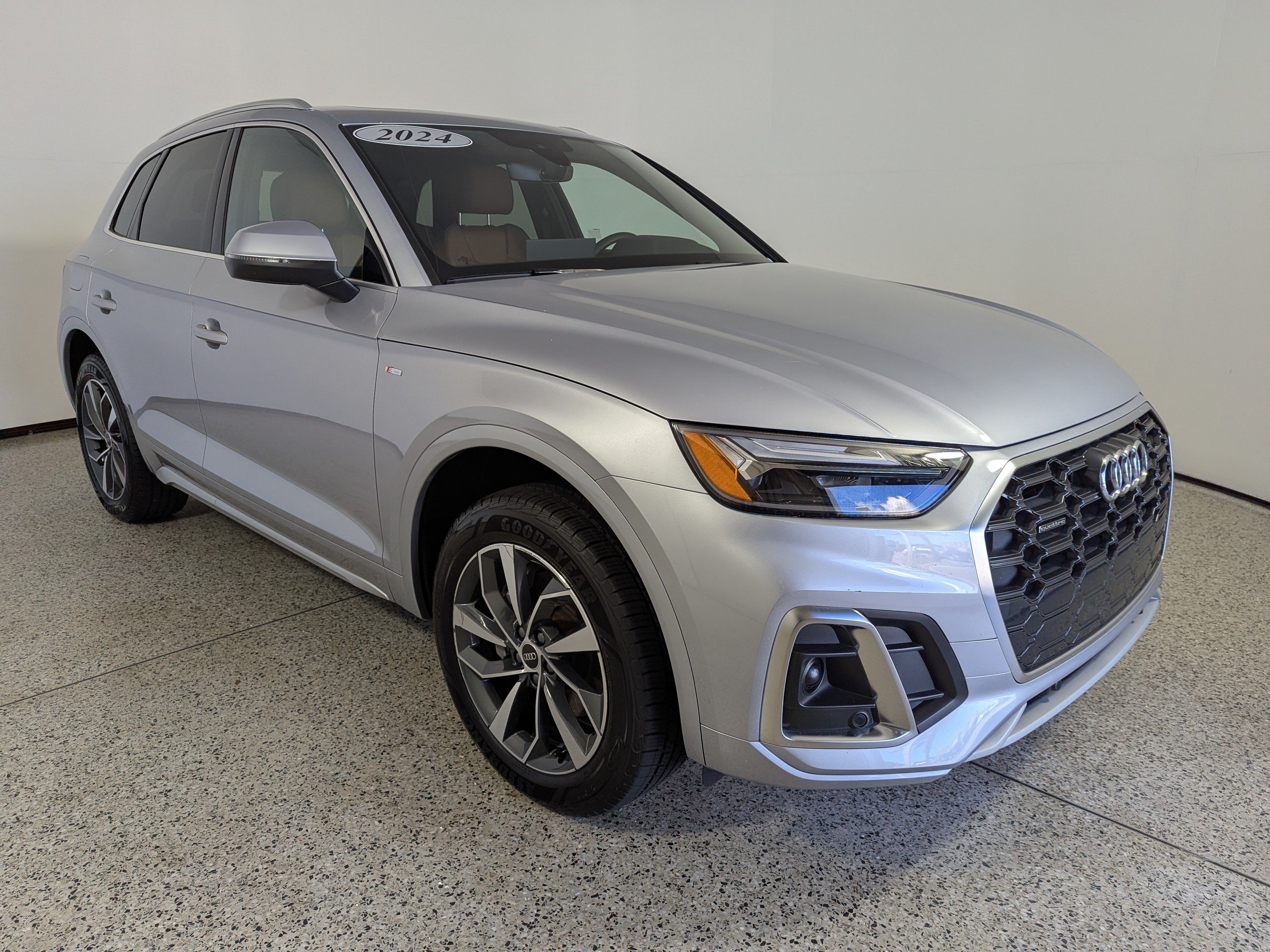 Certified 2024 Audi Q5 S line Premium 45 TFSI quattro SUV
