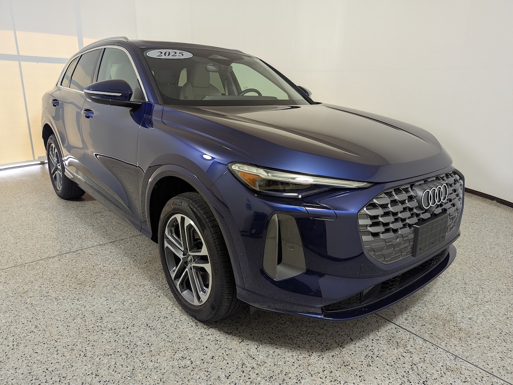 Certified 2025 Audi Q5 Premium Plus 2.0 TFSI quattro Premium Plus 2.0 TFSI quattro