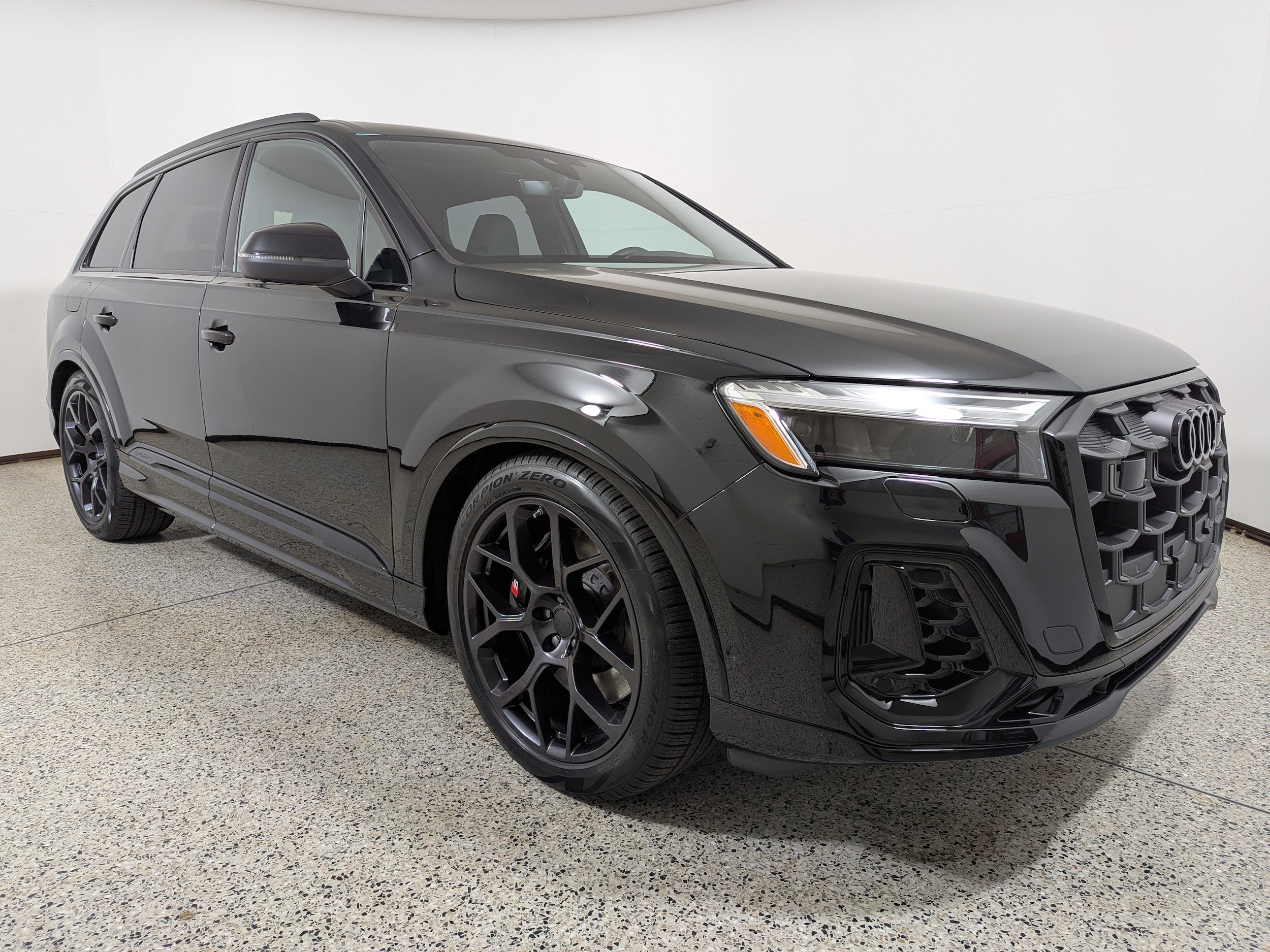 2026 Audi SQ7