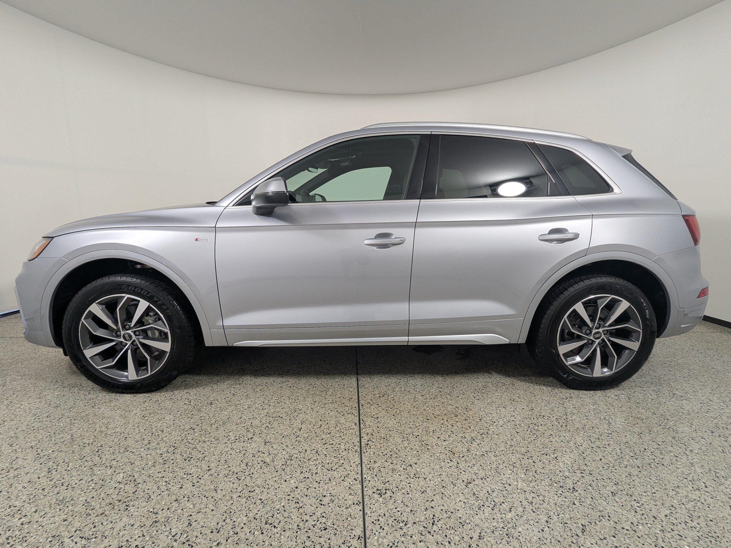 Certified 2024 Audi Q5 S line Premium 45 TFSI quattro SUV