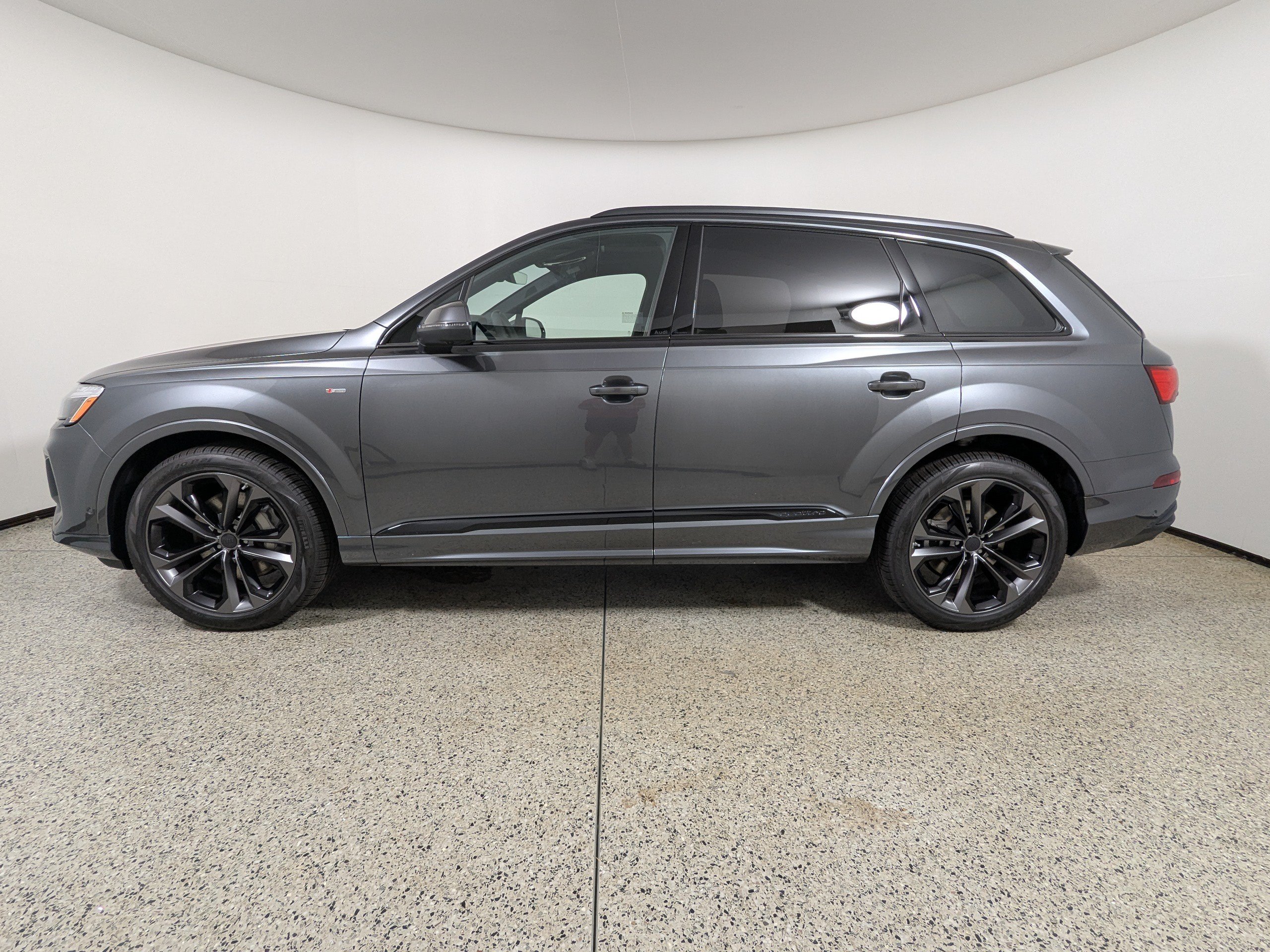 New 2026 Audi Q7 S line Premium Plus S line Premium Plus 55 quattro *Ltd Avail*