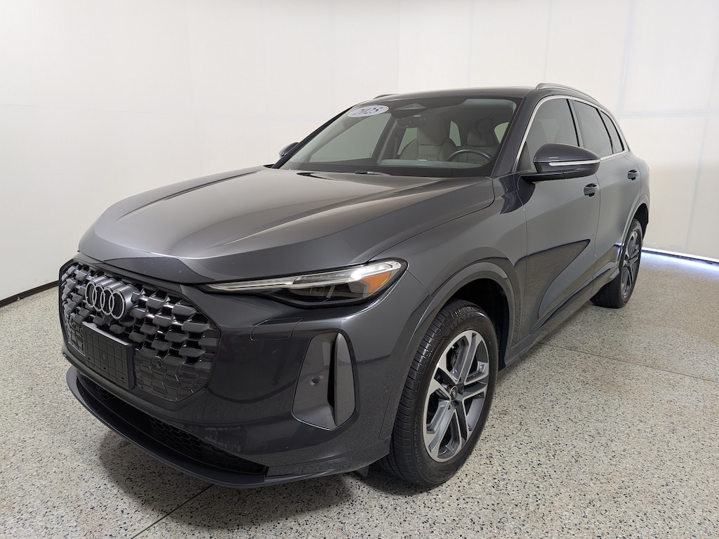 Certified 2025 Audi Q5 Premium Plus 2.0 TFSI quattro SUV