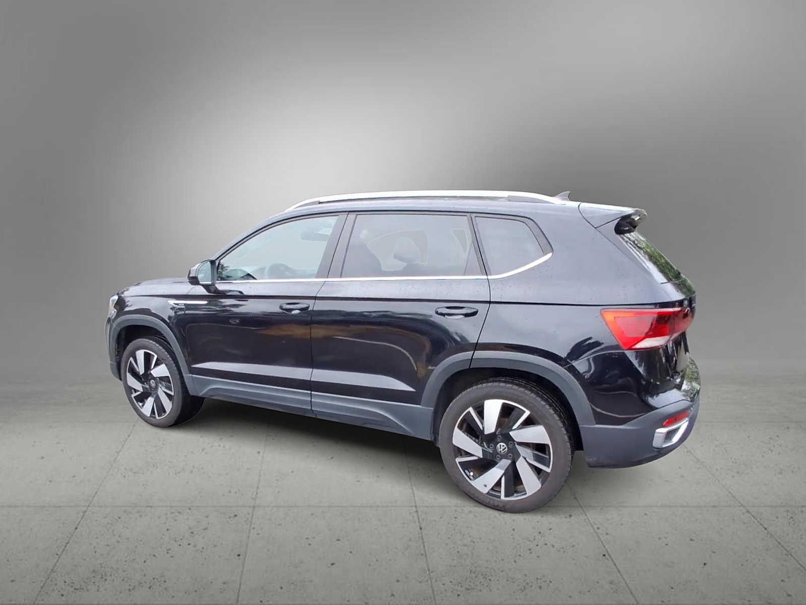 2024 Volkswagen Taos SEL - Photo 6