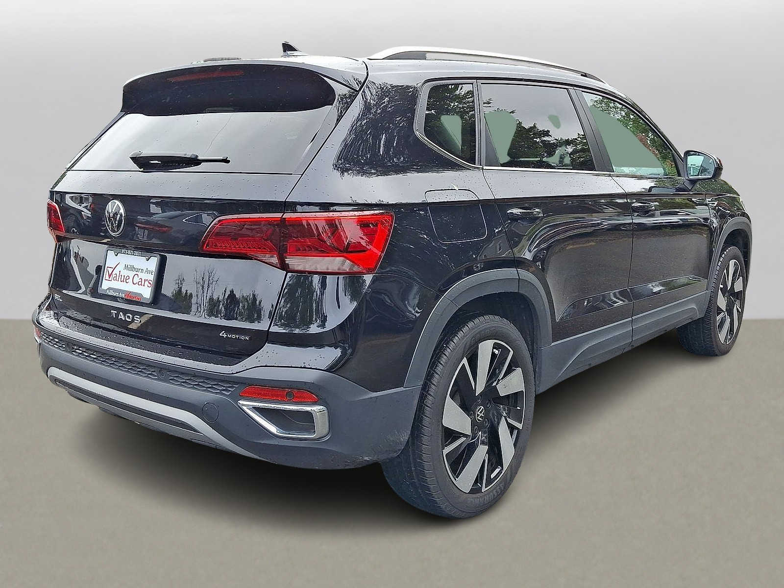 2024 Volkswagen Taos SEL - Photo 31