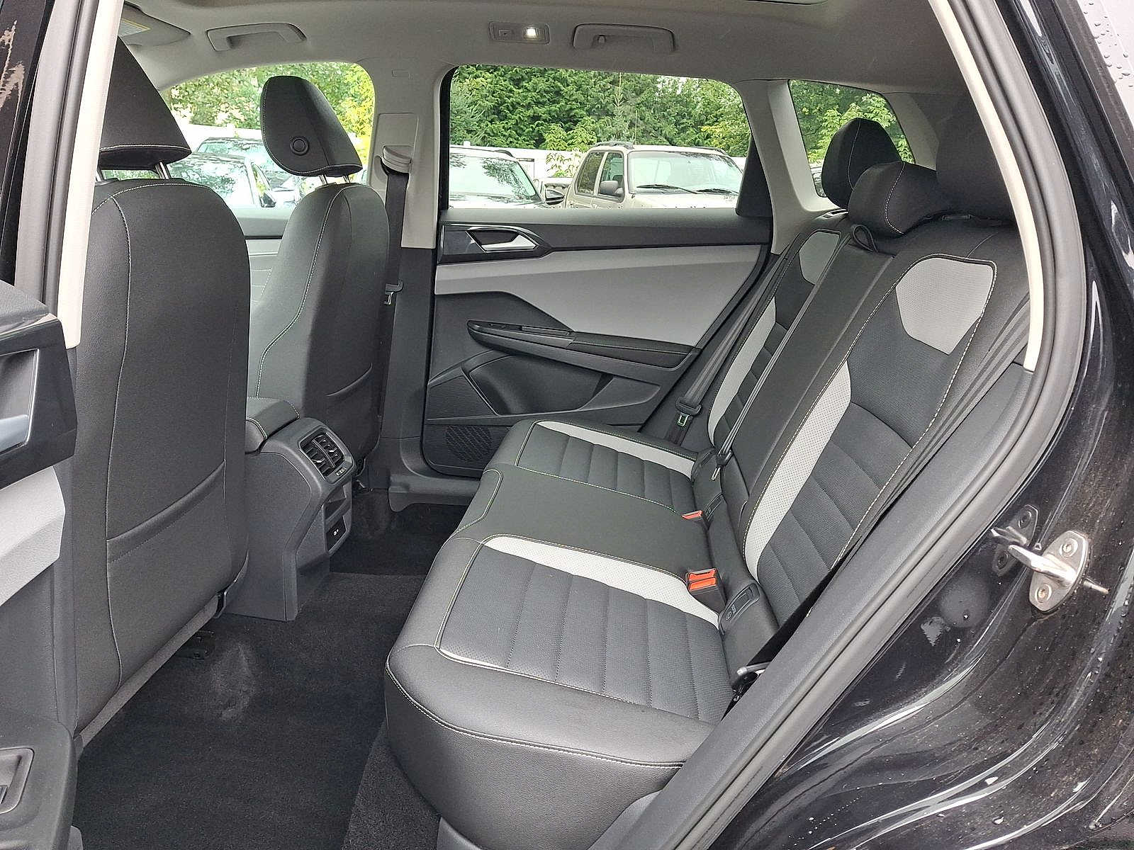 2024 Volkswagen Taos SEL - Photo 26