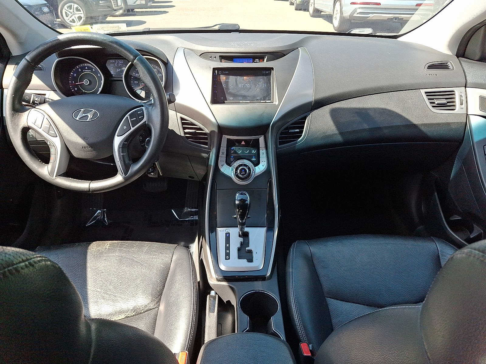 2012 Hyundai Elantra Limited - Photo 10