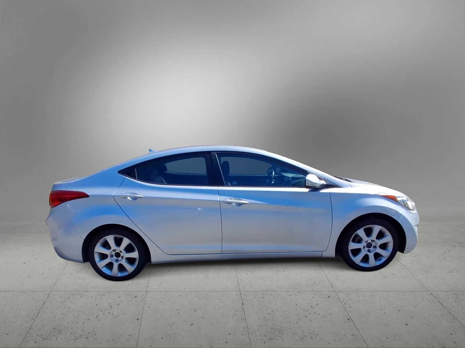 2012 Hyundai Elantra Limited - Photo 9