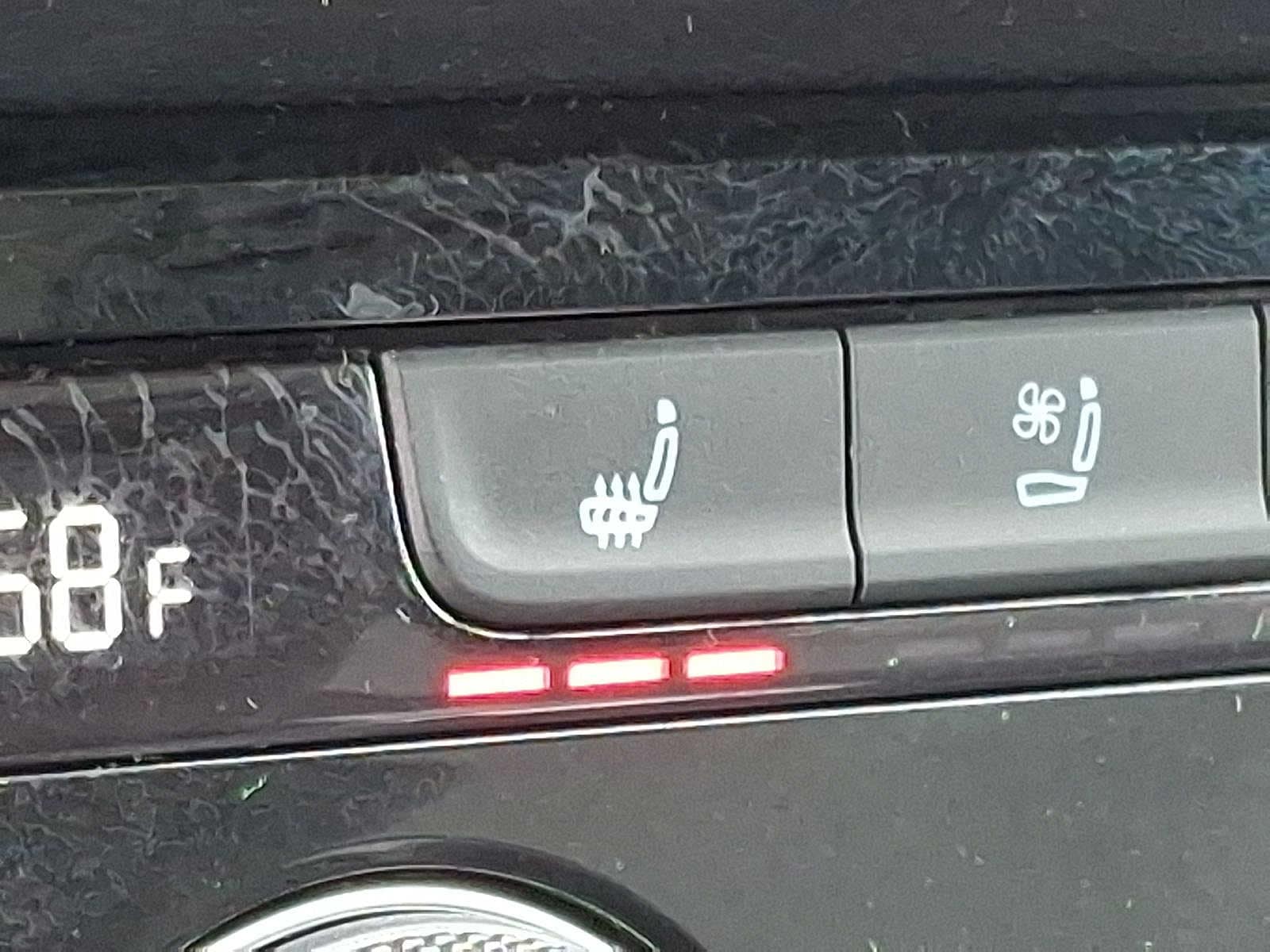 2024 Volkswagen Taos SEL - Photo 25
