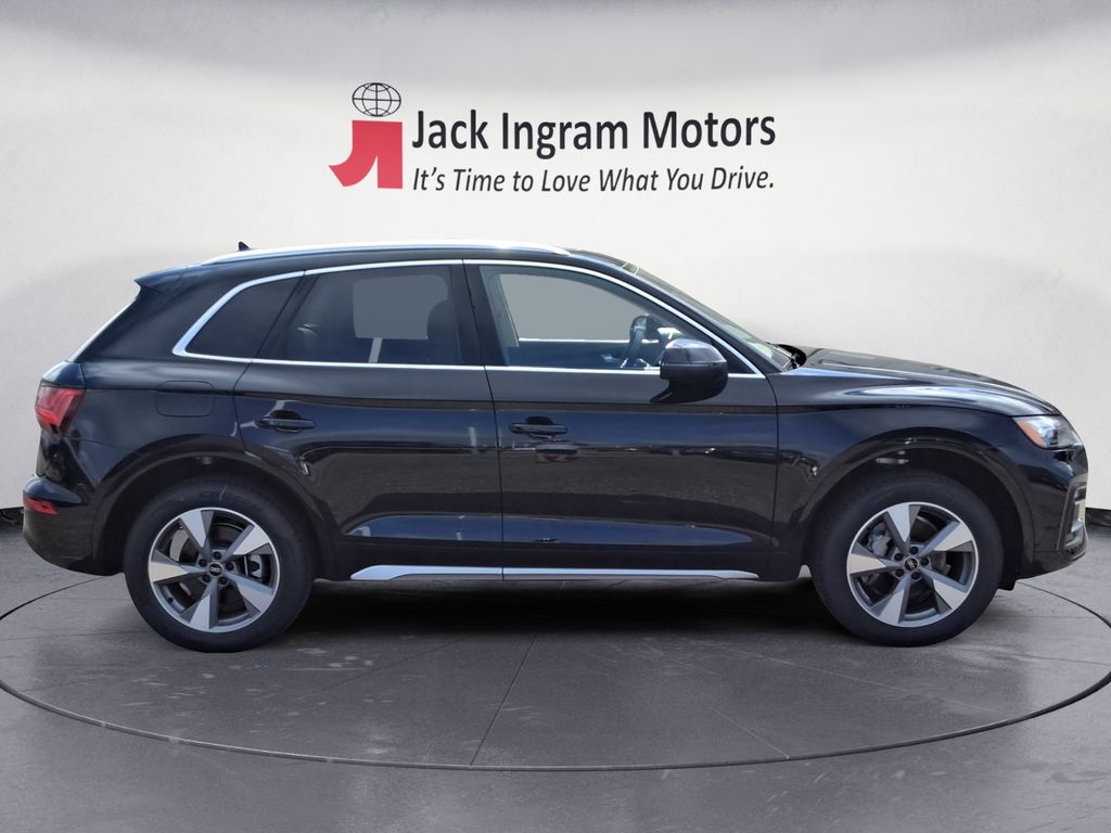 2025 Audi Q5 Premium Plus - Photo 6