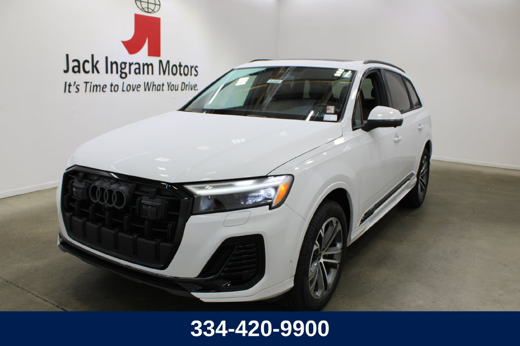 2026 Audi Q7 45 Premium SUV