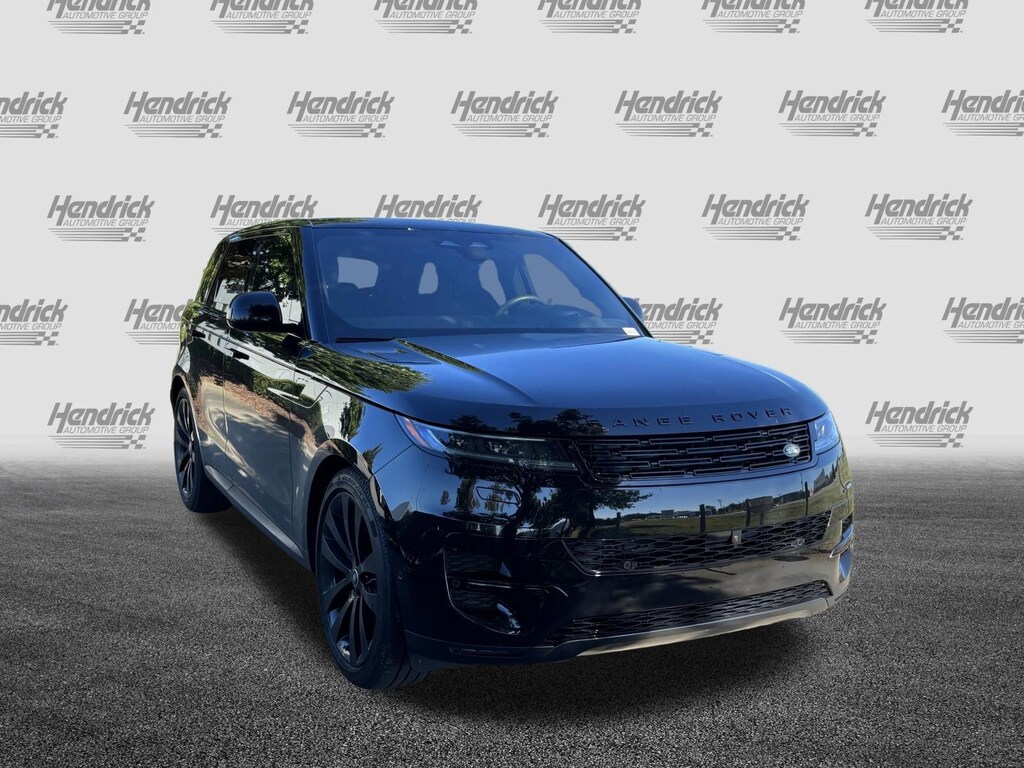 Used 2025 Land Rover Range Rover Sport SE SUV