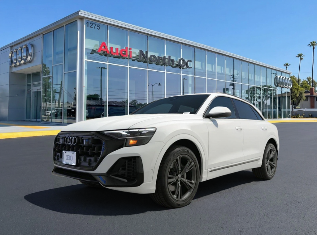  Audi Q8