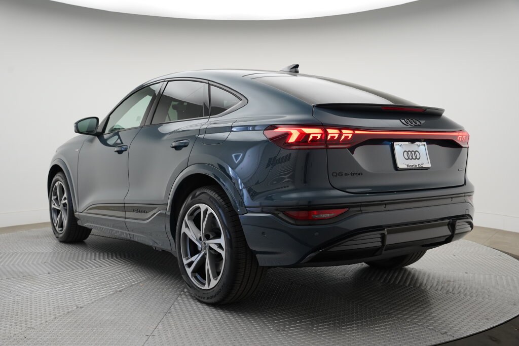 New 2027 Audi Q6 Sportback e-tron Prestige SUV