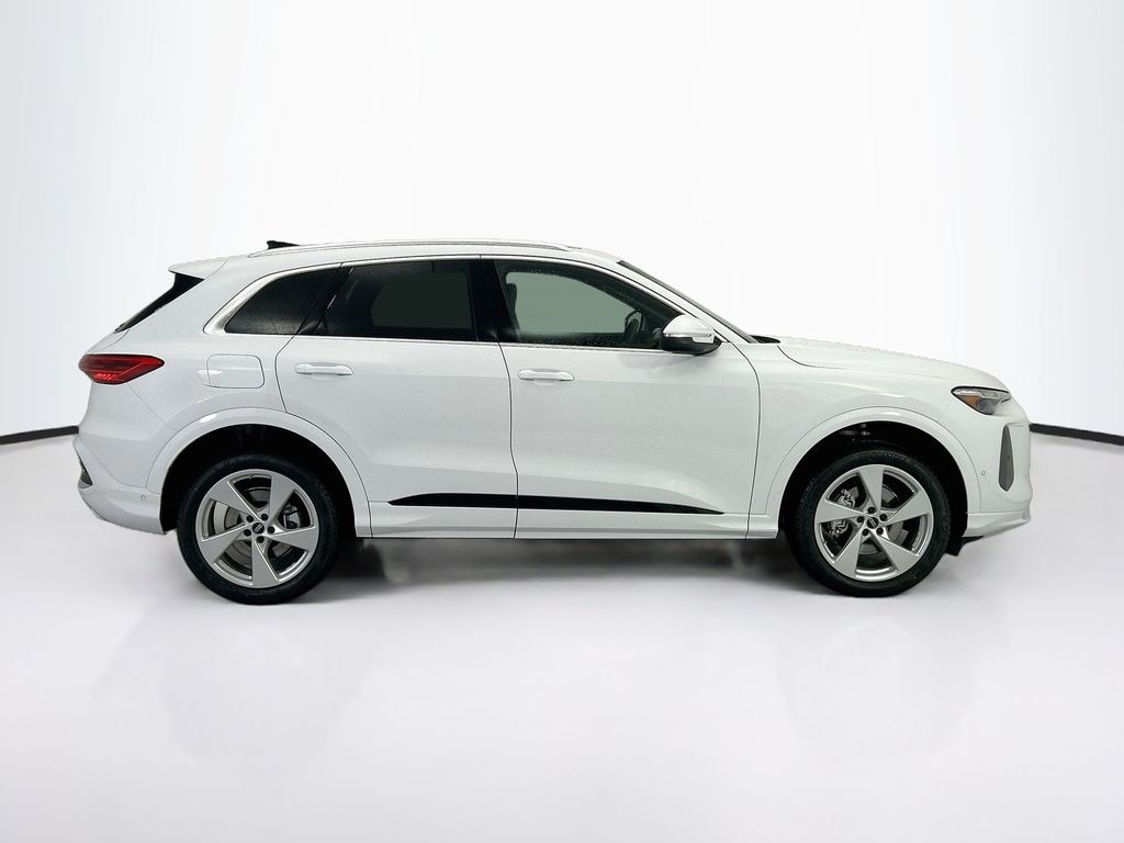 New 2026 Audi Q5 Premium Plus SUV