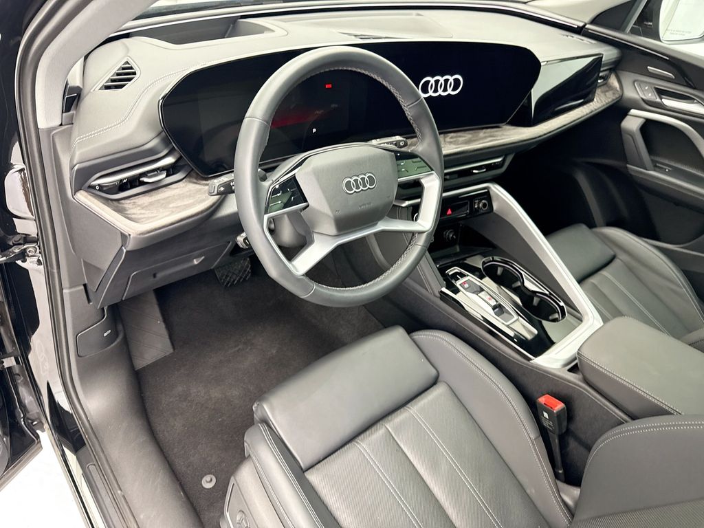 2025 Audi Q5 Premium Plus - Photo 9