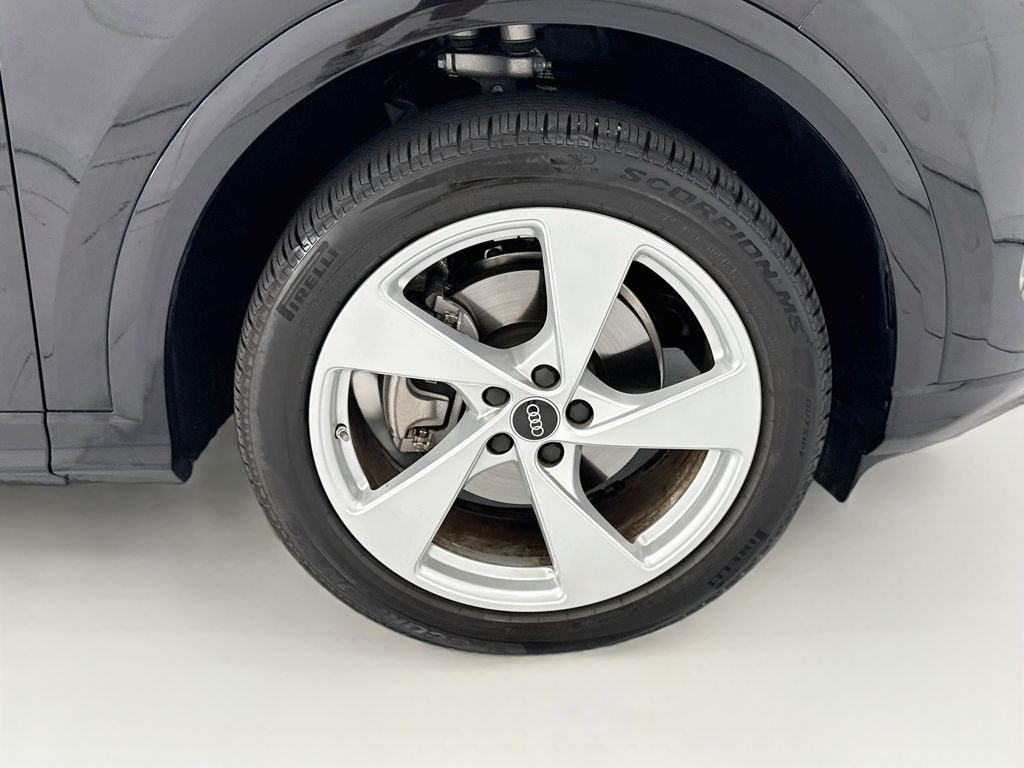 2025 Audi Q5 Premium Plus - Photo 31