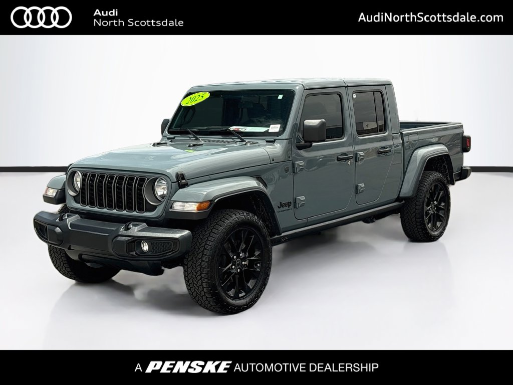 Used 2025 Jeep Gladiator Nighthawk Truck Crew Cab