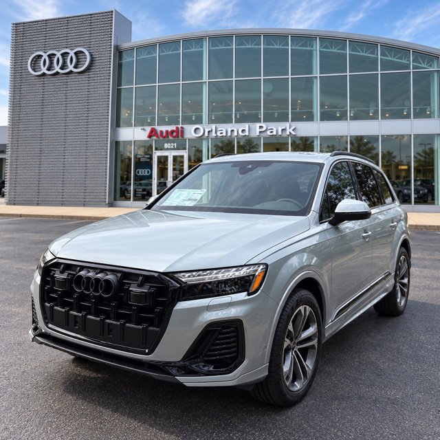 New 2026 Audi Q7 SUV