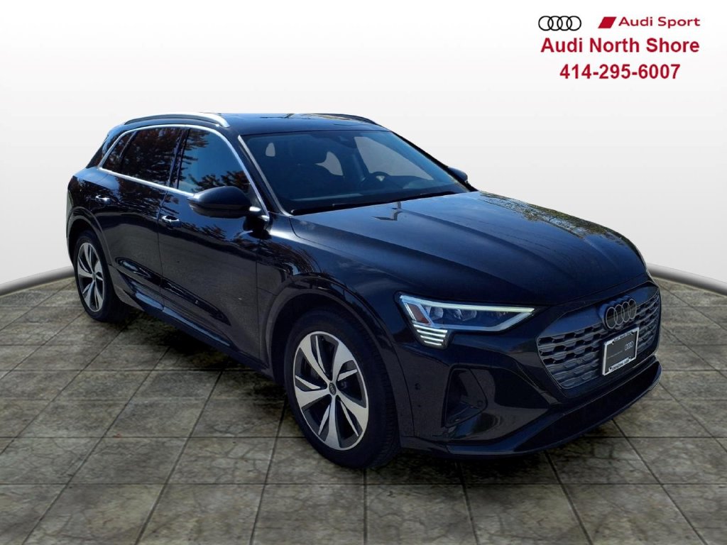 2024 Audi Q8 e-tron Premium Plus