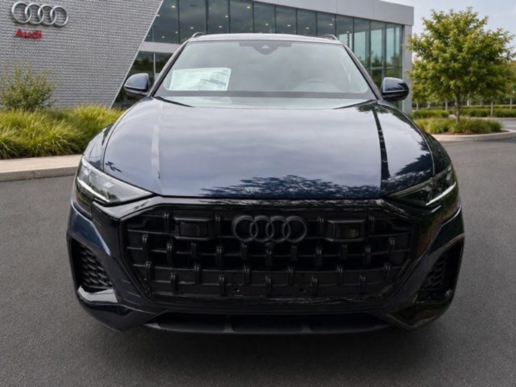 New 2026 Audi Q8 SUV