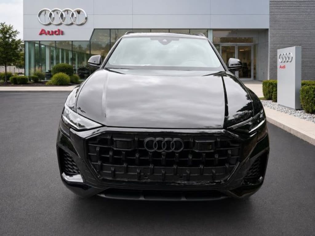 New 2026 Audi Q8 SUV